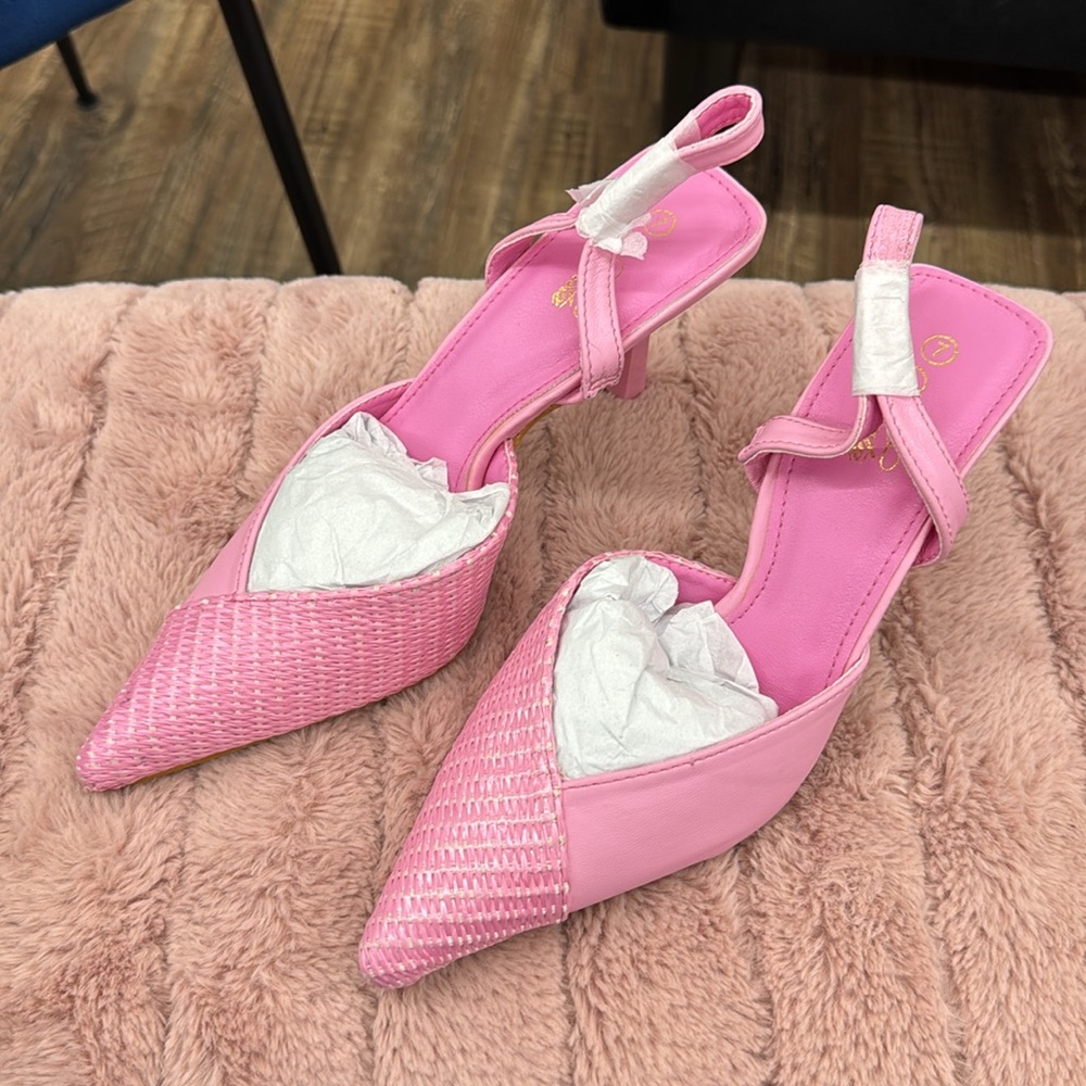 NWOT • 🩷 • Size 7 • Pink Summer Heels - Picture 5 of 14